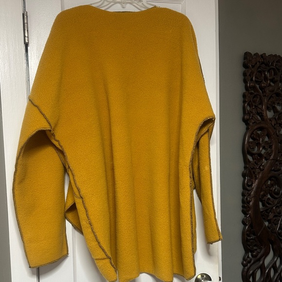Vintage Maralyce Ferree Mustard Sweater/ jacket - Picture 8 of 9
